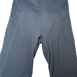 Uniqlo Women’s Dark Gray Activewear Pants